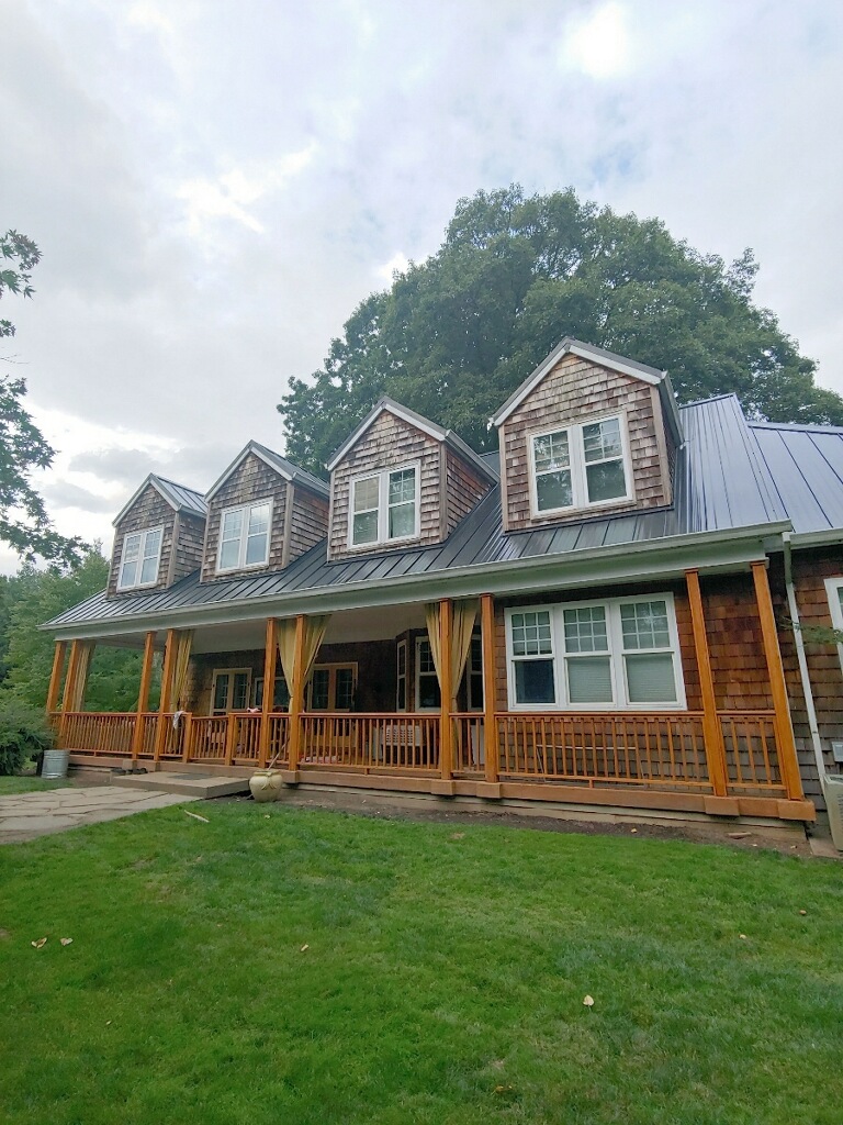 Standing-seam metal roof — ARQ Roofing